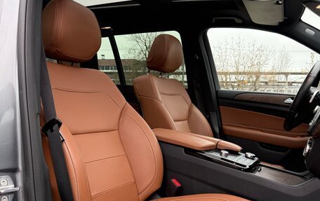 Mercedes-Benz GLS, 2018 год, 5 800 000 рублей, 24 фотография