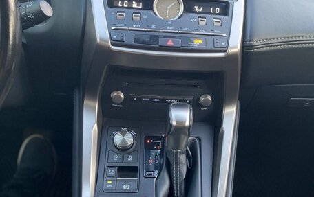 Lexus NX I, 2020 год, 4 490 000 рублей, 7 фотография