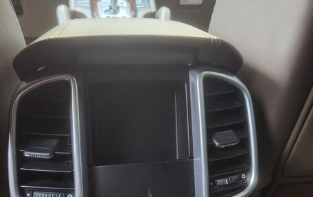 Porsche Cayenne III, 2011 год, 2 850 000 рублей, 11 фотография