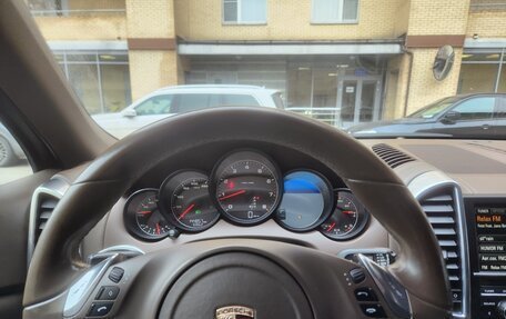 Porsche Cayenne III, 2011 год, 2 850 000 рублей, 7 фотография