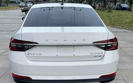 Skoda Superb III рестайлинг, 2021 год, 1 620 000 рублей, 7 фотография