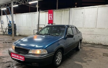 Daewoo Nexia I рестайлинг, 2001 год, 200 000 рублей, 7 фотография