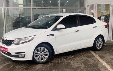 KIA Rio III рестайлинг, 2015 год, 919 000 рублей, 1 фотография