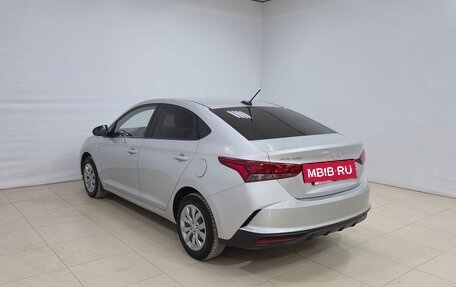 Hyundai Solaris II рестайлинг, 2021 год, 1 390 000 рублей, 6 фотография