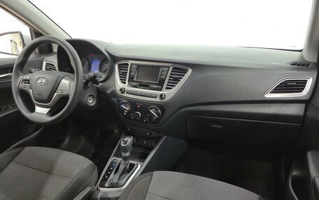 Hyundai Solaris II рестайлинг, 2021 год, 1 390 000 рублей, 12 фотография