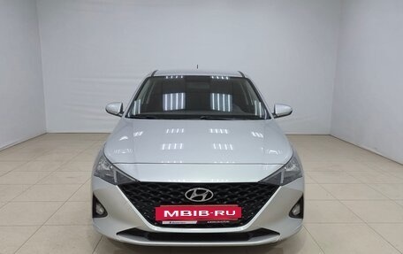 Hyundai Solaris II рестайлинг, 2021 год, 1 390 000 рублей, 2 фотография