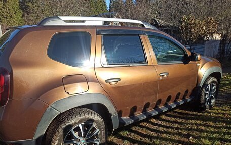Renault Duster I рестайлинг, 2016 год, 700 000 рублей, 2 фотография