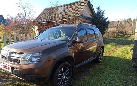 Renault Duster I рестайлинг, 2016 год, 700 000 рублей, 3 фотография