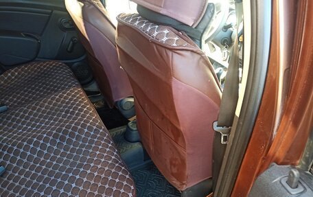 Renault Duster I рестайлинг, 2016 год, 700 000 рублей, 14 фотография