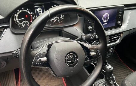 Skoda Rapid II, 2021 год, 1 900 000 рублей, 10 фотография