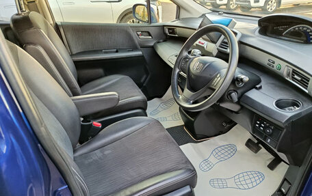 Honda Freed I, 2015 год, 1 125 000 рублей, 8 фотография