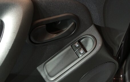 Renault Duster I рестайлинг, 2018 год, 1 315 000 рублей, 13 фотография