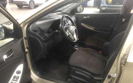 Hyundai Solaris II рестайлинг, 2011 год, 779 000 рублей, 9 фотография