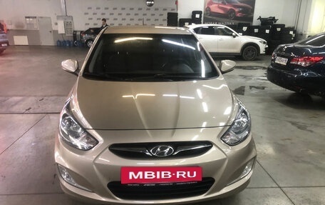Hyundai Solaris II рестайлинг, 2011 год, 779 000 рублей, 8 фотография