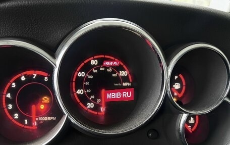 Pontiac Vibe II, 2003 год, 256 000 рублей, 7 фотография