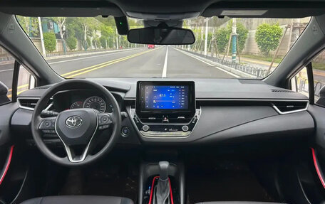 Toyota Corolla, 2021 год, 1 640 000 рублей, 7 фотография