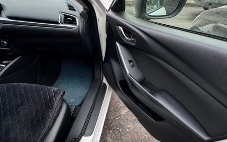 Mazda 6, 2017 год, 1 700 000 рублей, 10 фотография