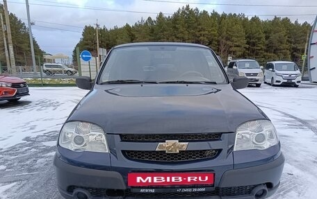 Chevrolet Niva I рестайлинг, 2011 год, 449 995 рублей, 2 фотография