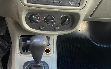 Renault Symbol I, 2005 год, 230 000 рублей, 9 фотография