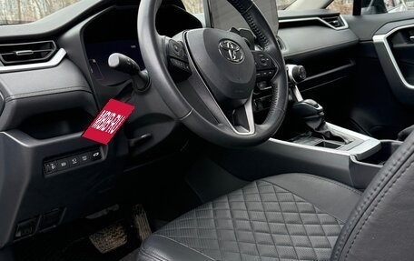 Toyota RAV4, 2023 год, 4 610 000 рублей, 6 фотография
