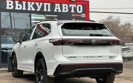 Volkswagen Tiguan, 2025 год, 4 790 000 рублей, 9 фотография