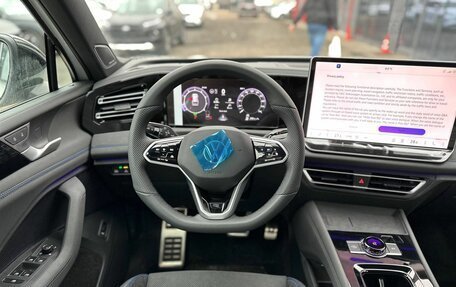 Volkswagen Tiguan, 2025 год, 4 790 000 рублей, 15 фотография