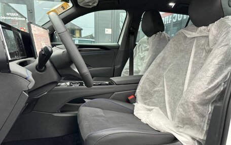 Volkswagen Tiguan, 2025 год, 4 790 000 рублей, 17 фотография