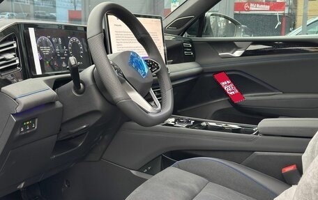 Volkswagen Tiguan, 2025 год, 4 790 000 рублей, 16 фотография