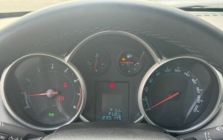 Chevrolet Cruze II, 2014 год, 955 500 рублей, 7 фотография