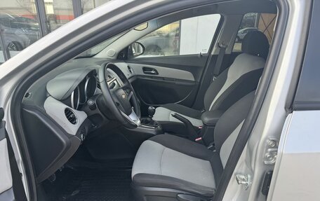 Chevrolet Cruze II, 2014 год, 955 500 рублей, 8 фотография