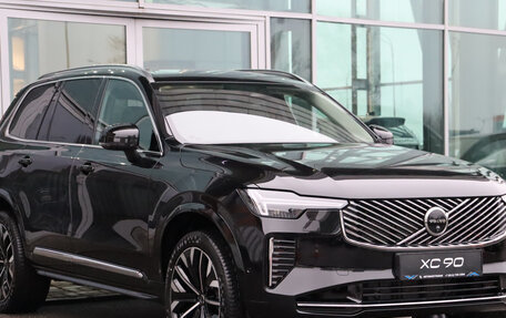 Volvo XC90 II рестайлинг, 2025 год, 10 900 000 рублей, 2 фотография