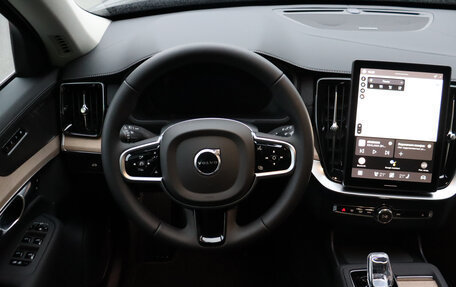 Volvo XC90 II рестайлинг, 2025 год, 10 900 000 рублей, 9 фотография