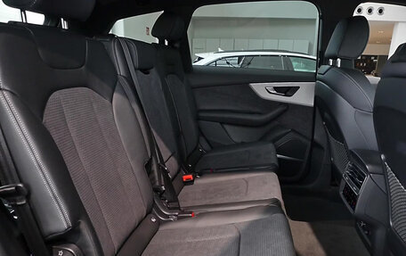 Audi Q7, 2025 год, 11 750 000 рублей, 13 фотография