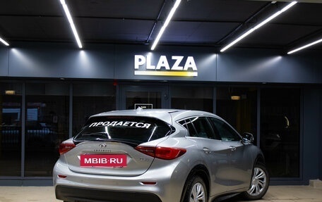 Infiniti Q30, 2016 год, 1 699 000 рублей, 4 фотография