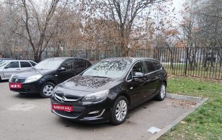 Opel Astra J, 2013 год, 750 000 рублей, 1 фотография