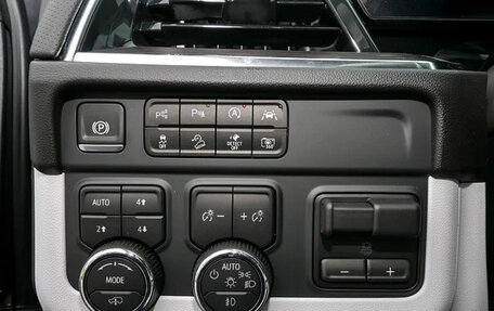 Chevrolet Tahoe IV, 2025 год, 13 780 000 рублей, 19 фотография