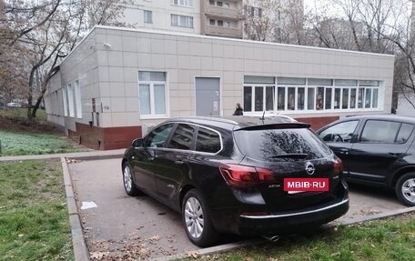 Opel Astra J, 2013 год, 750 000 рублей, 4 фотография