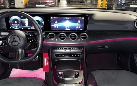 Mercedes-Benz E-Класс, 2022 год, 5 450 000 рублей, 15 фотография
