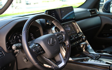 Lexus LX, 2022 год, 13 300 000 рублей, 13 фотография