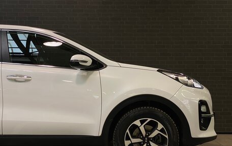 KIA Sportage IV рестайлинг, 2020 год, 2 199 000 рублей, 8 фотография