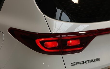 KIA Sportage IV рестайлинг, 2020 год, 2 199 000 рублей, 9 фотография