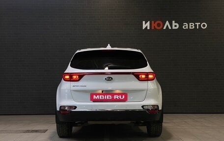 KIA Sportage IV рестайлинг, 2020 год, 2 199 000 рублей, 6 фотография