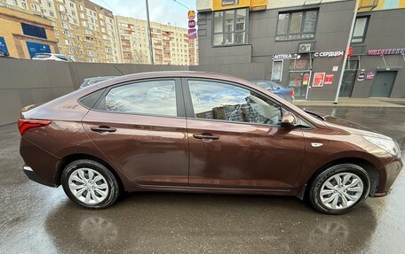 Hyundai Solaris II рестайлинг, 2022 год, 1 890 000 рублей, 3 фотография