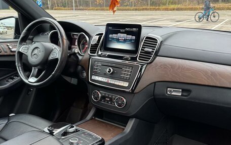 Mercedes-Benz GLE, 2017 год, 4 999 000 рублей, 17 фотография