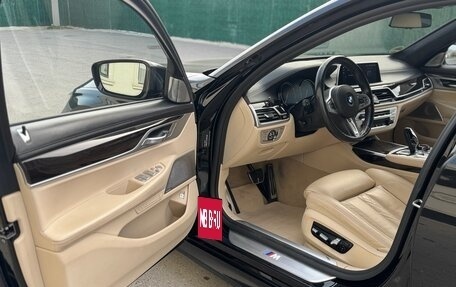 BMW 7 серия, 2018 год, 5 200 000 рублей, 10 фотография