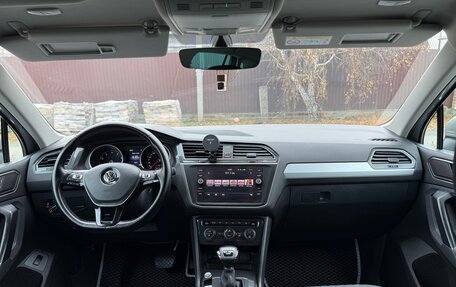 Volkswagen Tiguan II, 2018 год, 1 999 999 рублей, 16 фотография