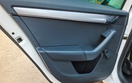 Skoda Octavia, 2014 год, 900 000 рублей, 17 фотография