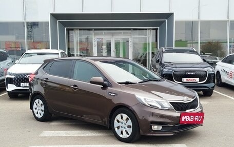 KIA Rio III рестайлинг, 2015 год, 950 000 рублей, 3 фотография