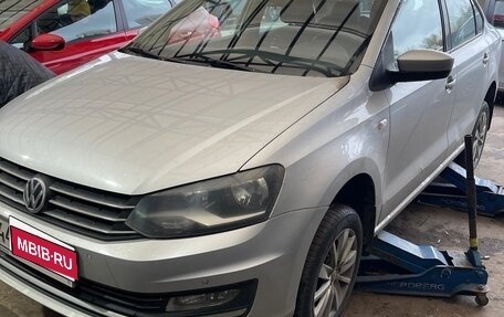 Volkswagen Polo VI (EU Market), 2016 год, 1 100 000 рублей, 1 фотография