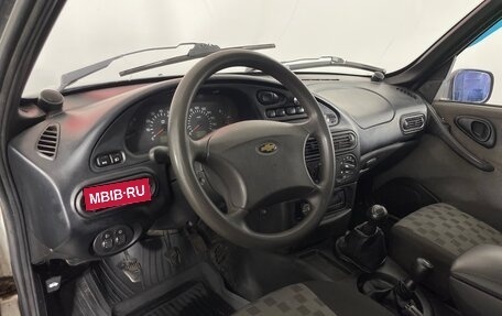 Chevrolet Niva I рестайлинг, 2004 год, 289 000 рублей, 8 фотография